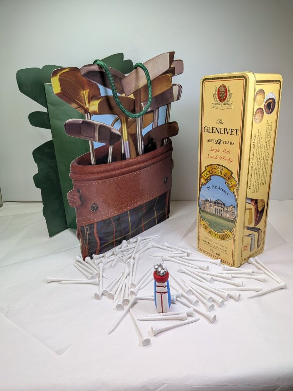 Vintage St Andrews Glenlivet Tin Golf Gift Bundle Hardwood Tees Hand Painted Orn
